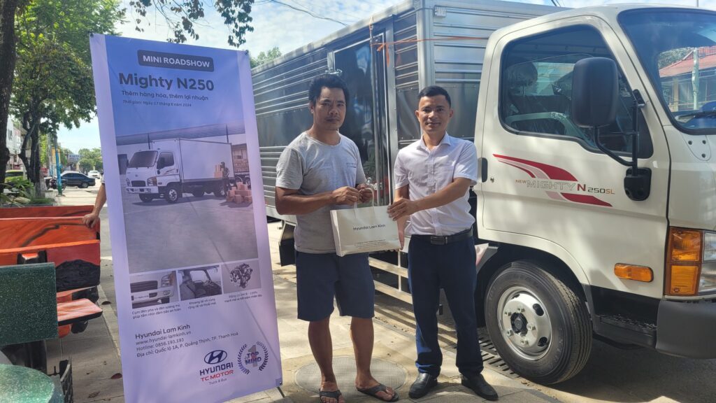 đại lý ô tô