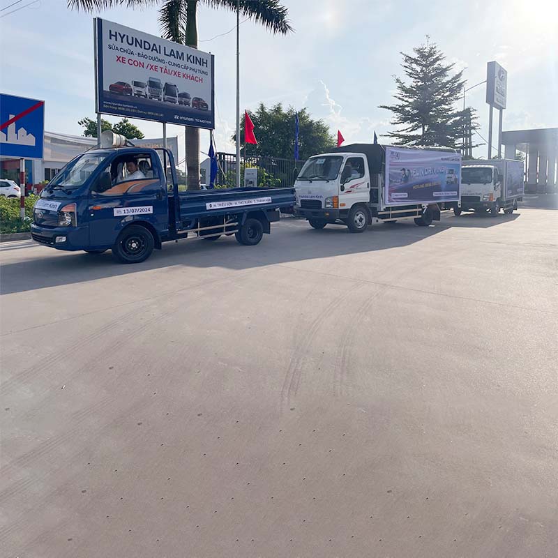 roadshow xe tải nhẹ