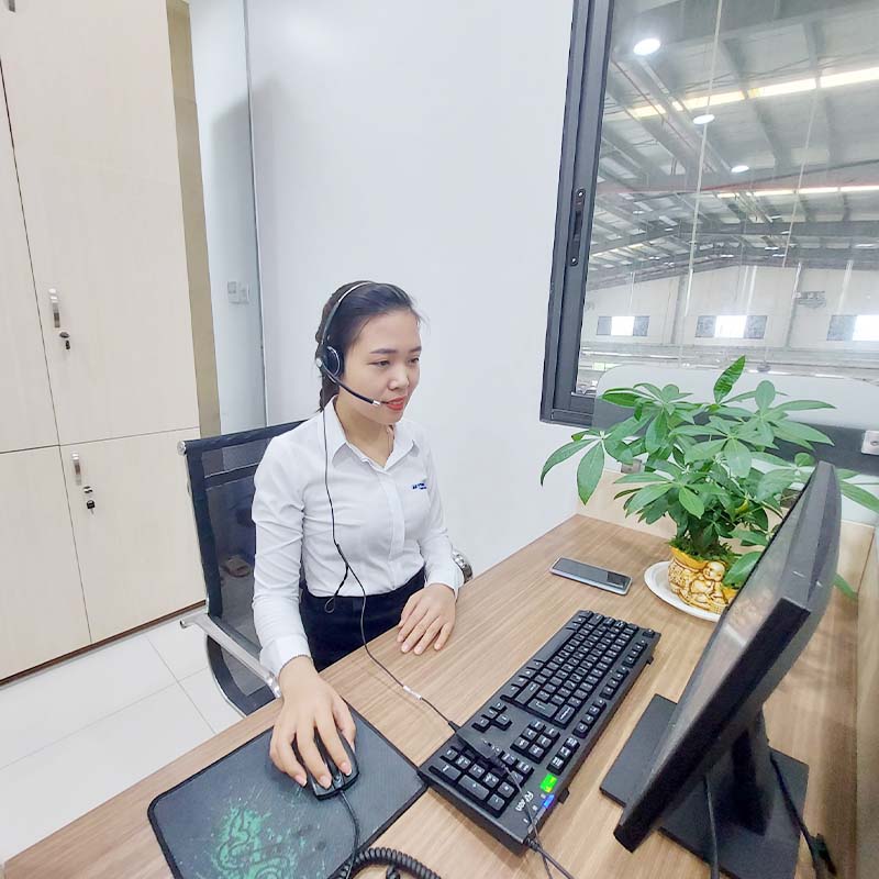 xe khách 24 chỗ