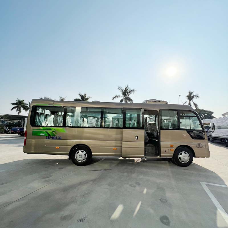 xe khách 24 chỗ